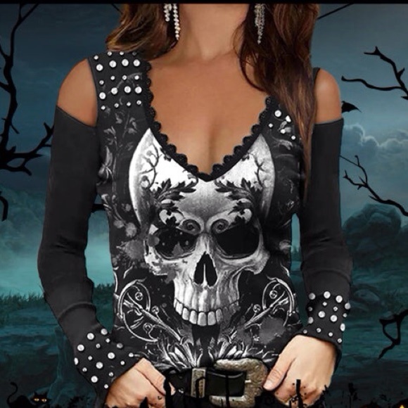 NWOT Womens Skull Cold Shoulder Studded Top Size M Gothic Rock Punk V-Neck Shirt - Picture 1 of 10